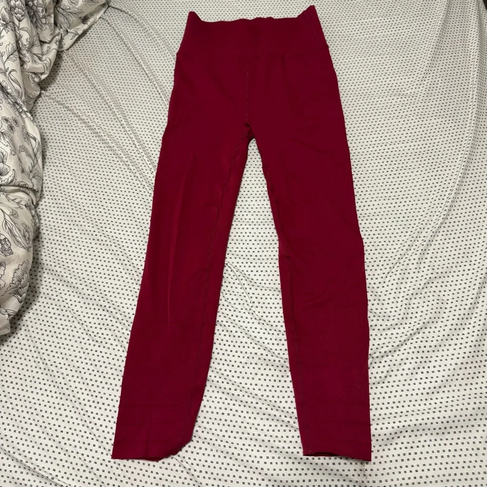 Sculptknit by Fabletics RedLeggings - Picture 1 of 8